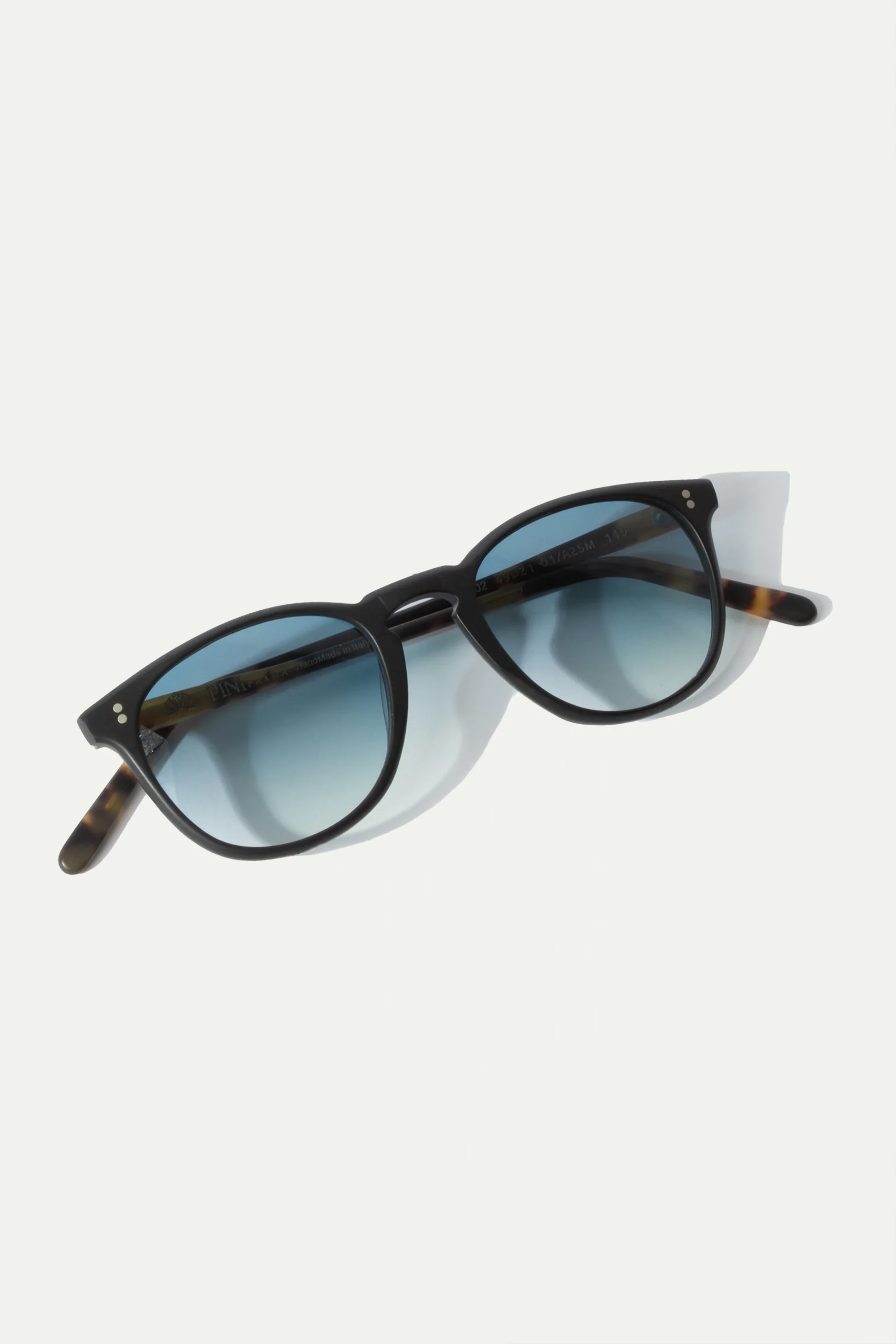 Black Capri sunglasses - Made in Italy - Image 5