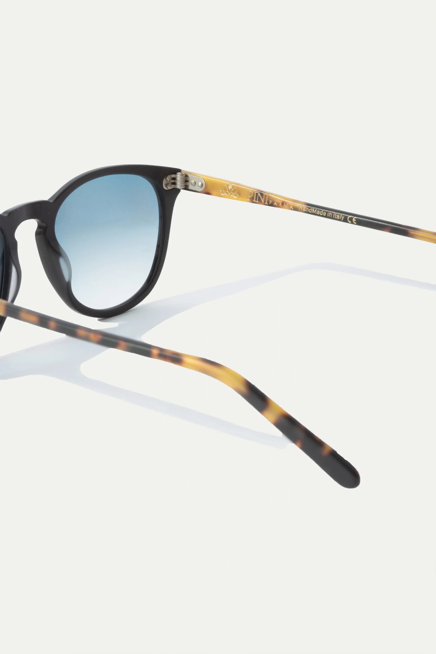 Black Capri sunglasses - Made in Italy - Image 6