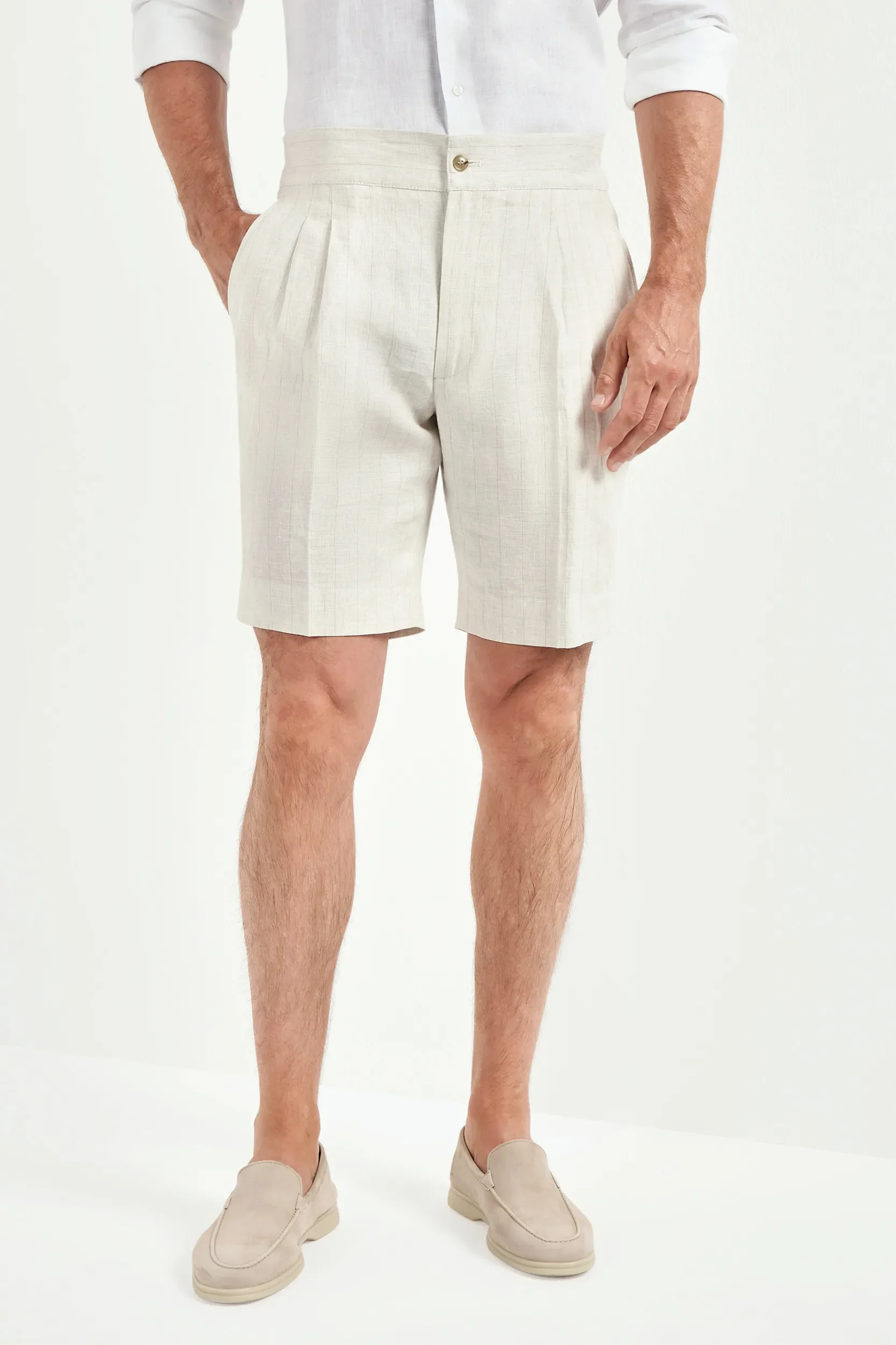 Ecru striped linen relaxed shorts - Made in Italy - Image 4