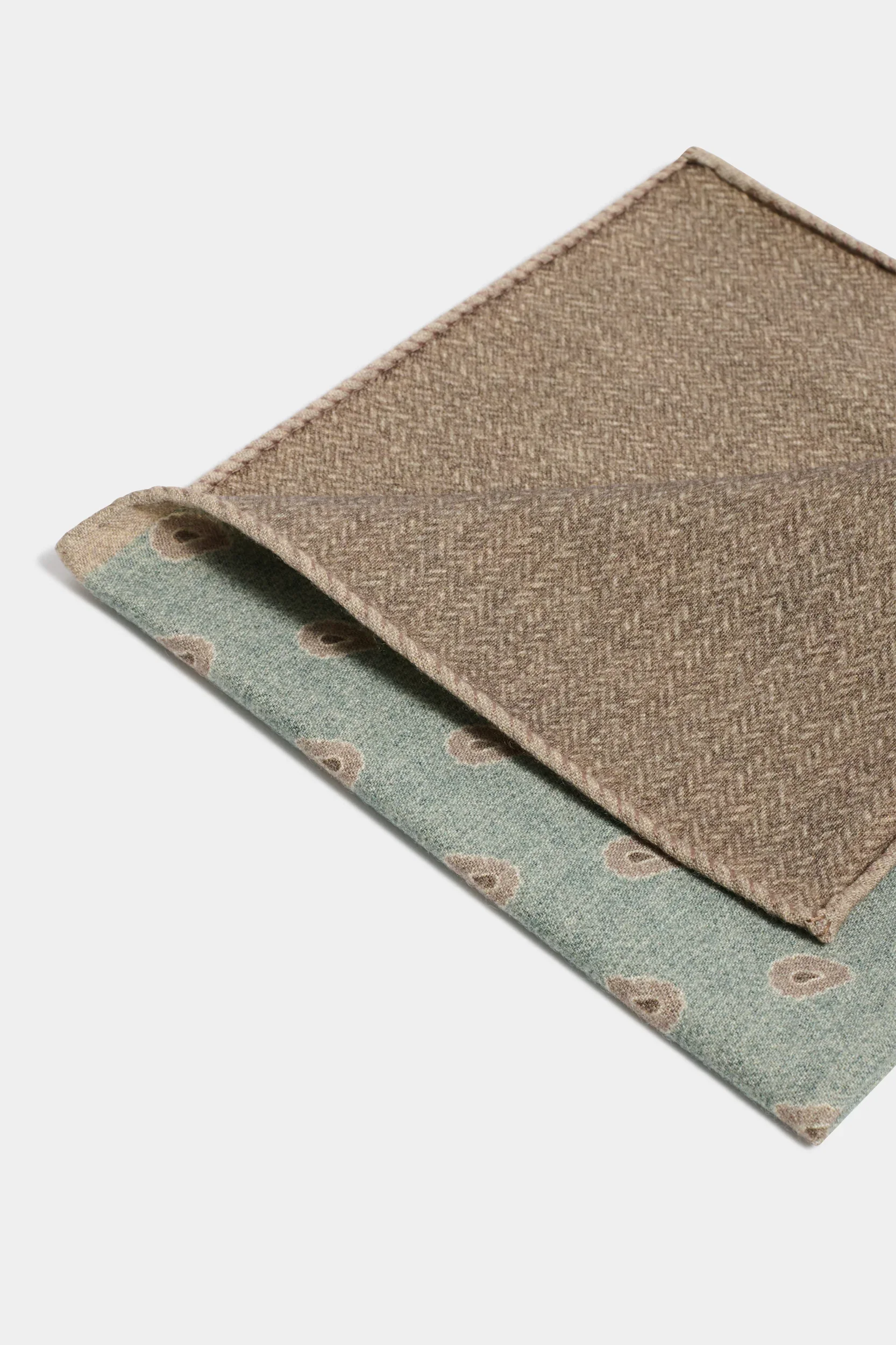 Green paisley pocket square - Made in Italy - Image 3