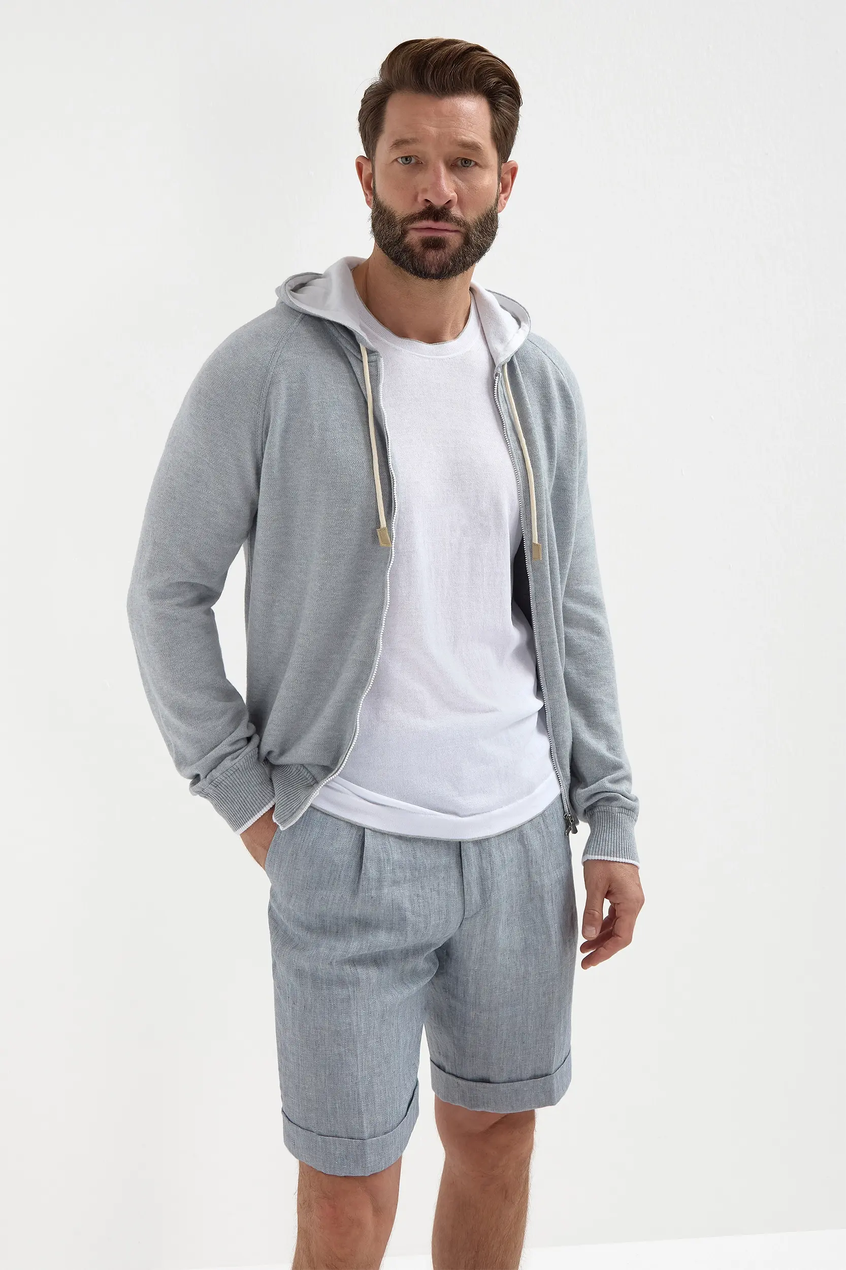 Light blue herringbone linen shorts - Made in Italy - Image 4