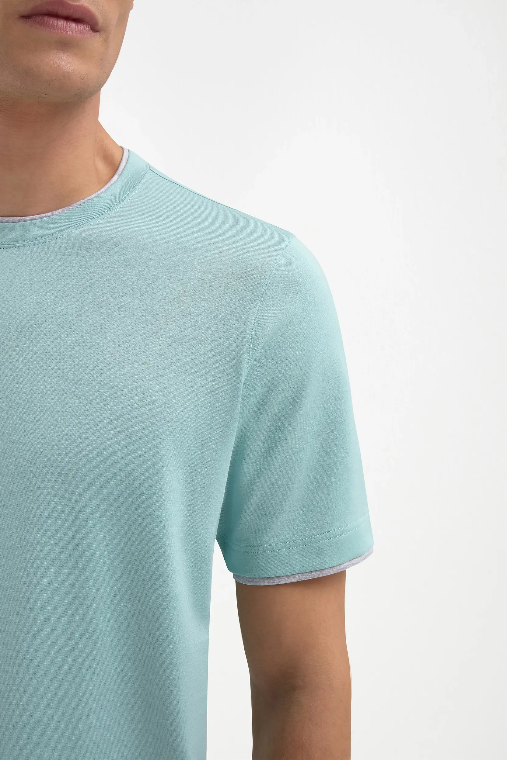 Mint cotton t-shirt with collar detail - Made in Italy - Image 3