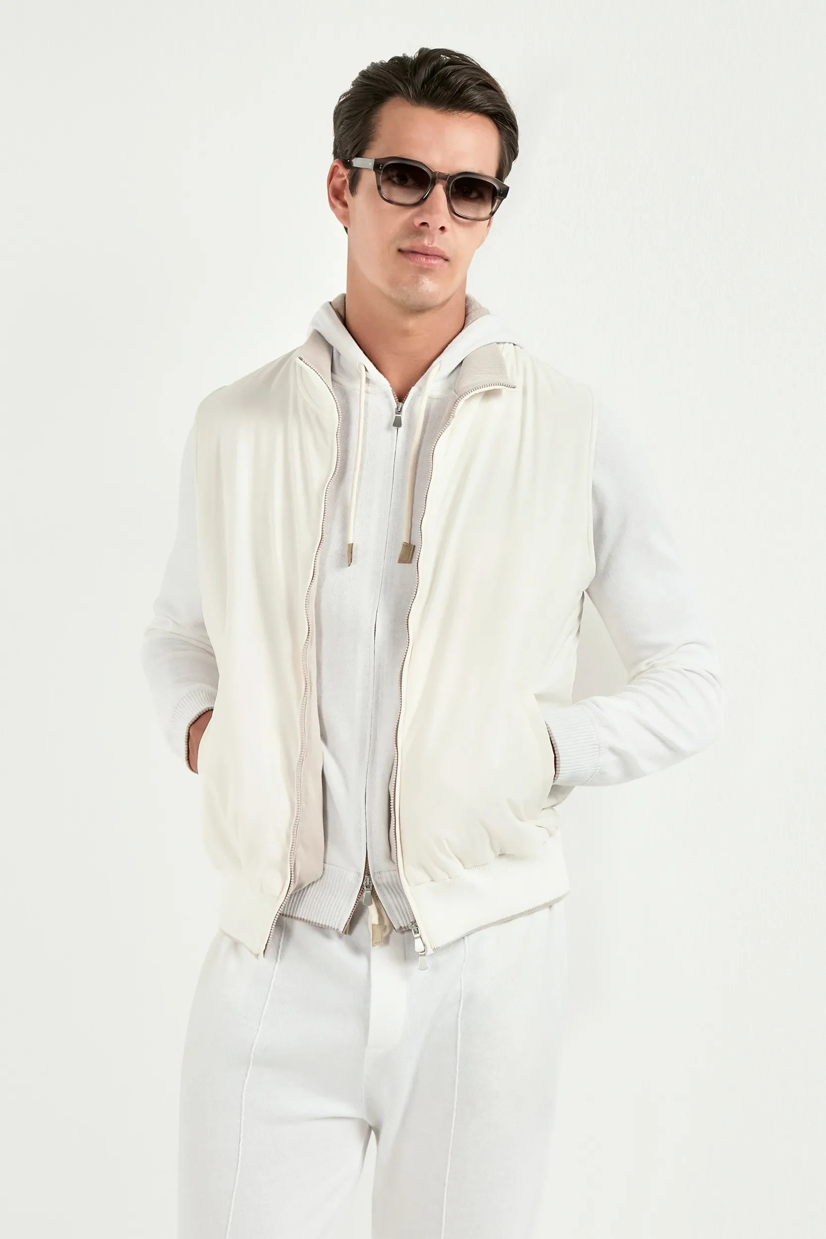 Off-white vest - Made in Italy