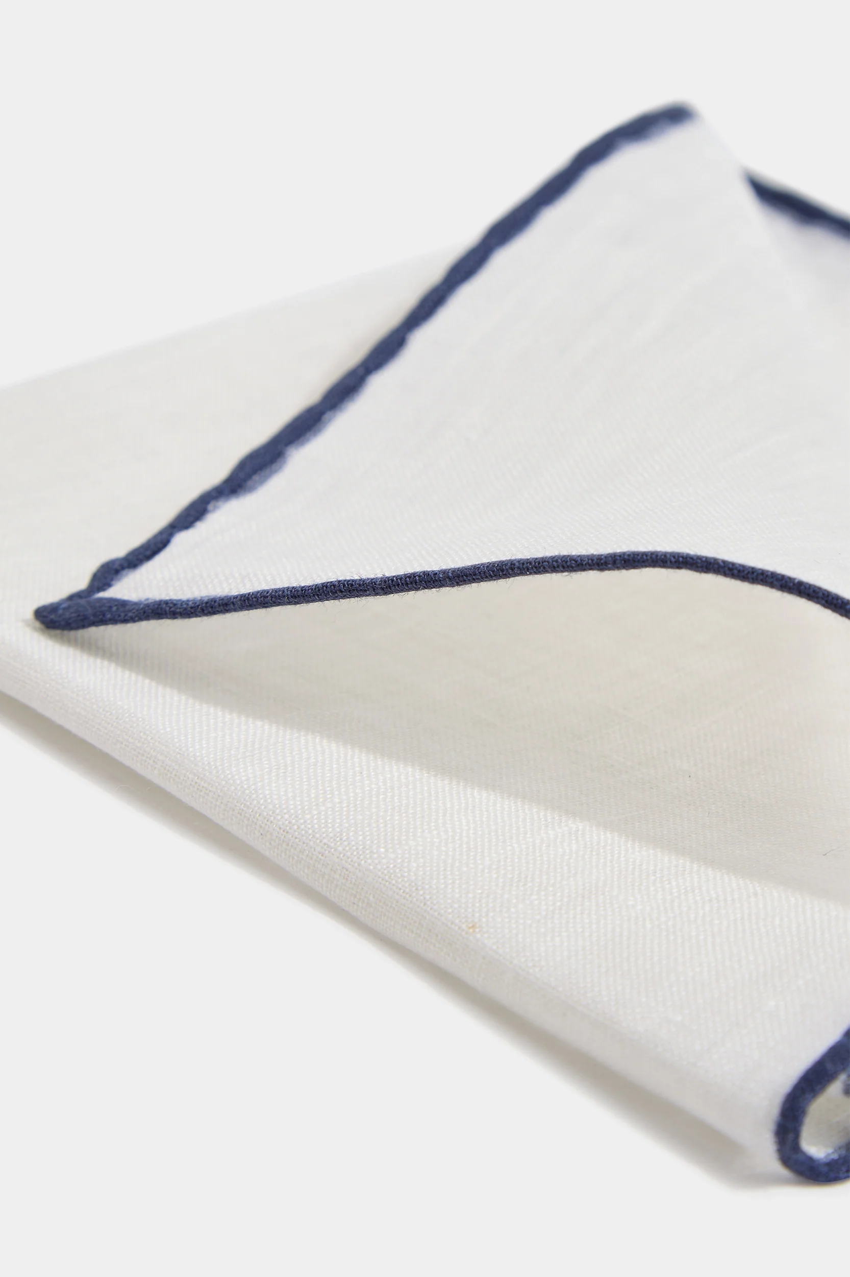 White/Blue linen pocket square - Made in Italy - Image 2