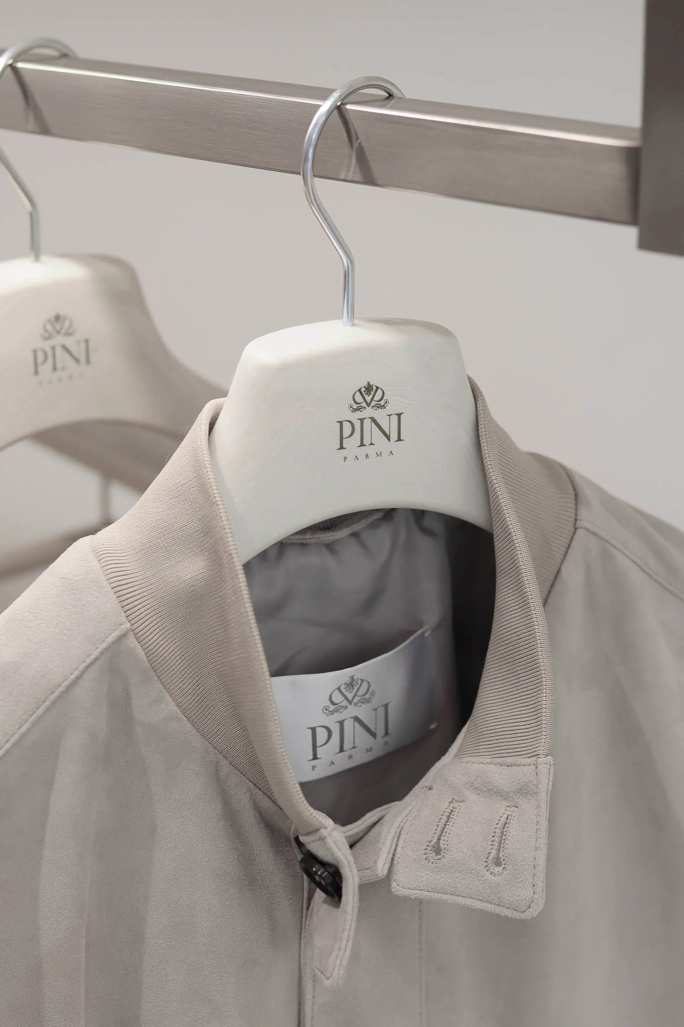 Suit hanger - Made in Italy - Image 2