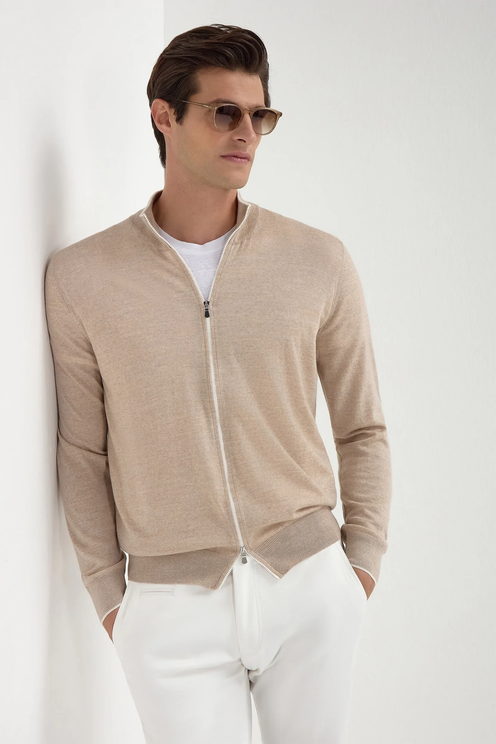 Taupe Tasmanian wool full zip cardigan - Made in Italy - Image 3