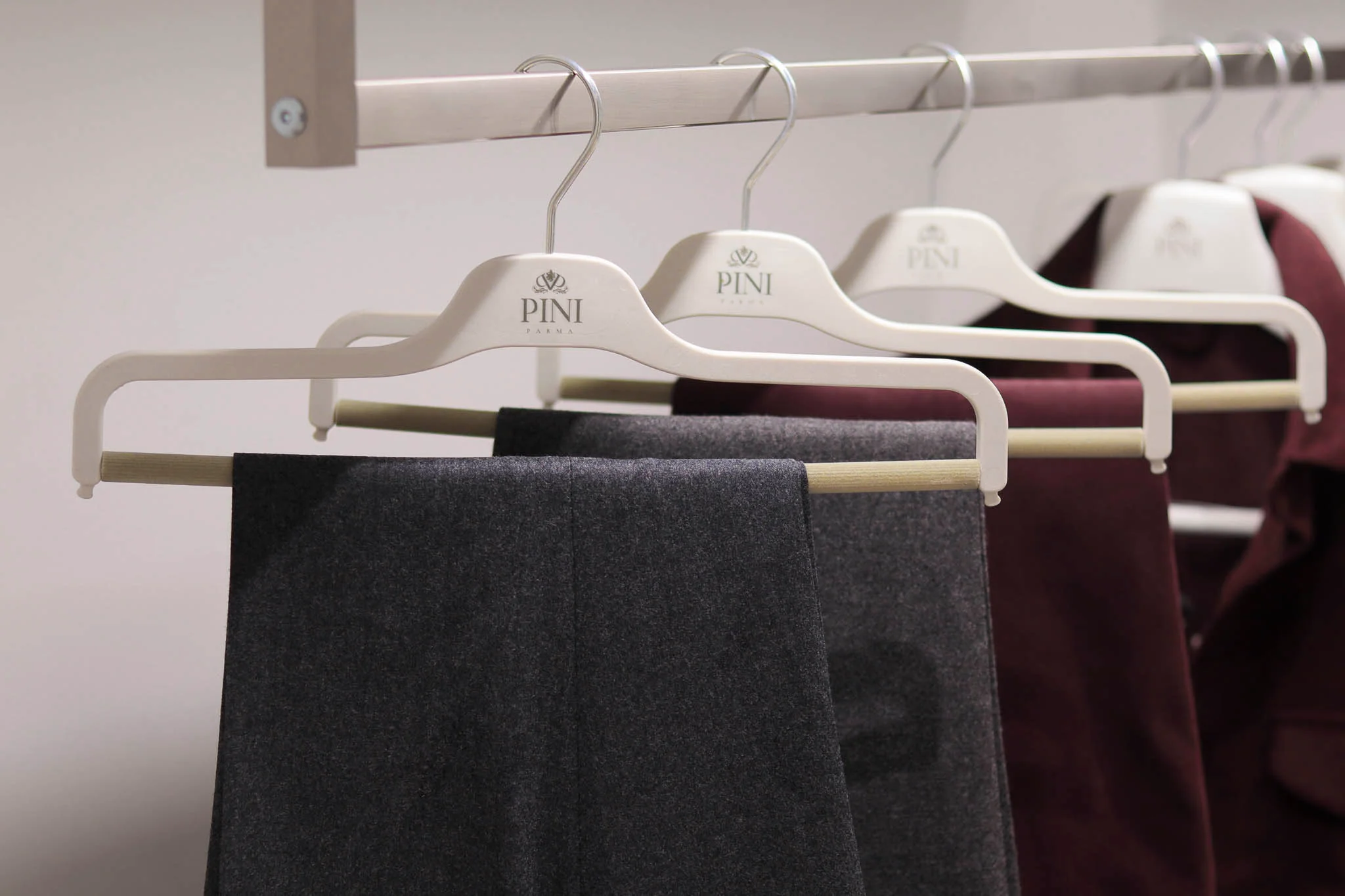 Trousers hanger - Made in Italy - Image 2